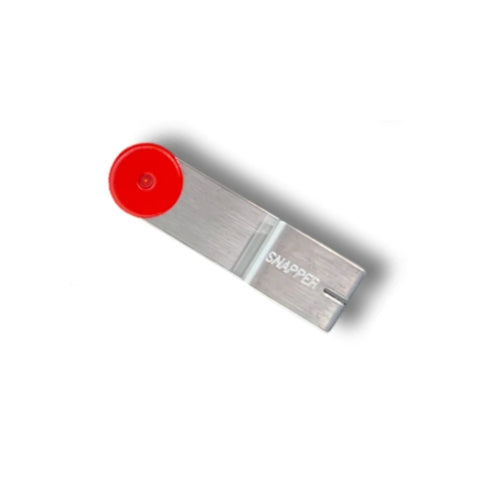 Close-up of the NT Cutter PRO stainless steel utility knife end clip (A-1P-E), designed for secure blade retention and enhanced durability.