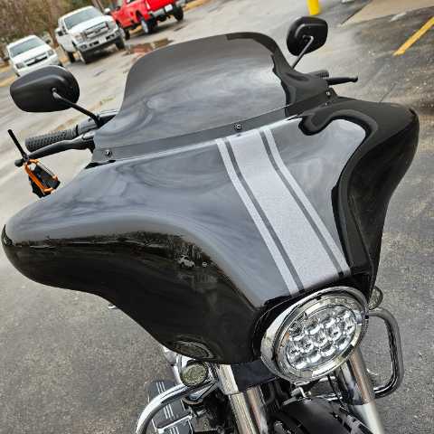 Graphics Kit 10 for Harley-Davidson Street Glide - 2007-2013