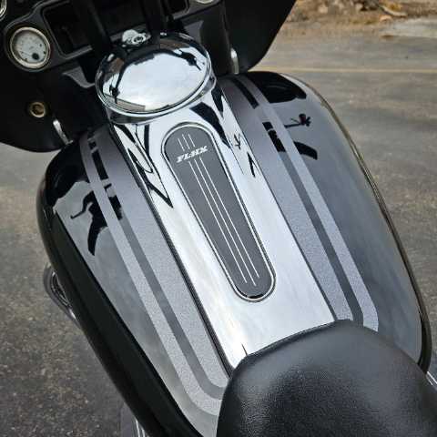 Graphics Kit 10 for Harley-Davidson Street Glide - 2007-2013